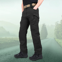 Schwarz